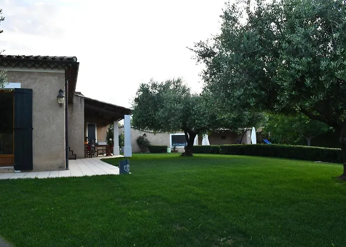 La Maison Angelvin Villa *